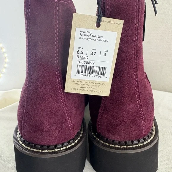 Ariat Womens FatBoy Suede Ankle Boots with Chicken Pattern NIB - Picture 6 of 9